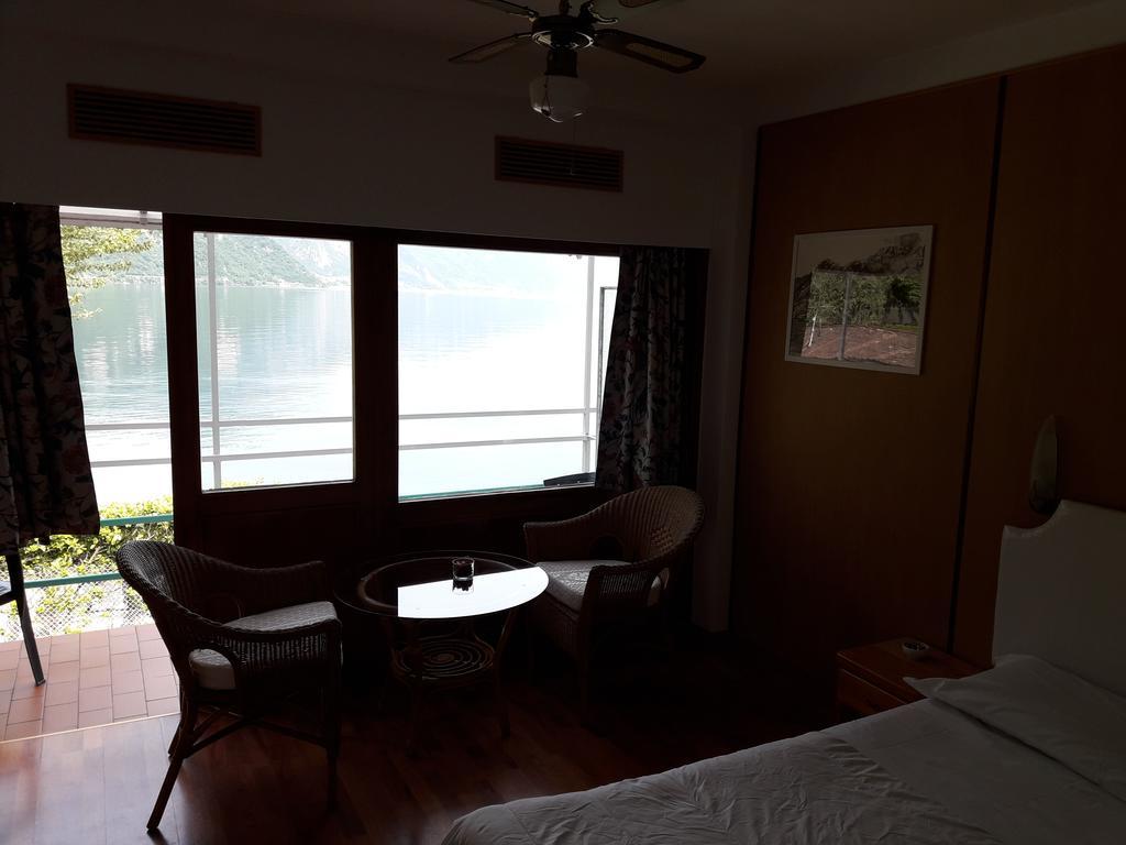 Hotel Nautilus วัลมาเดรรา ภายนอก รูปภาพ