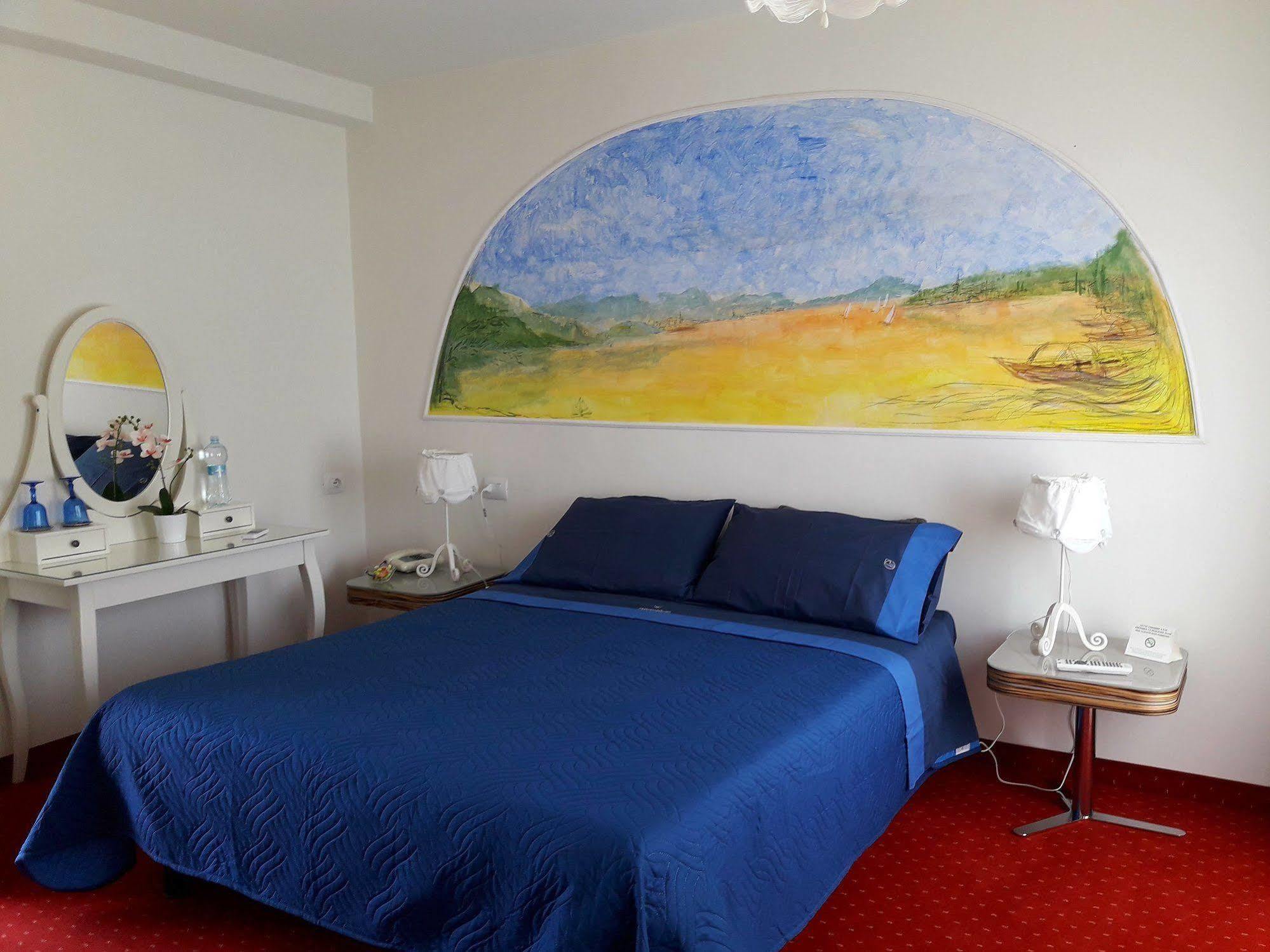 Hotel Nautilus วัลมาเดรรา ภายนอก รูปภาพ