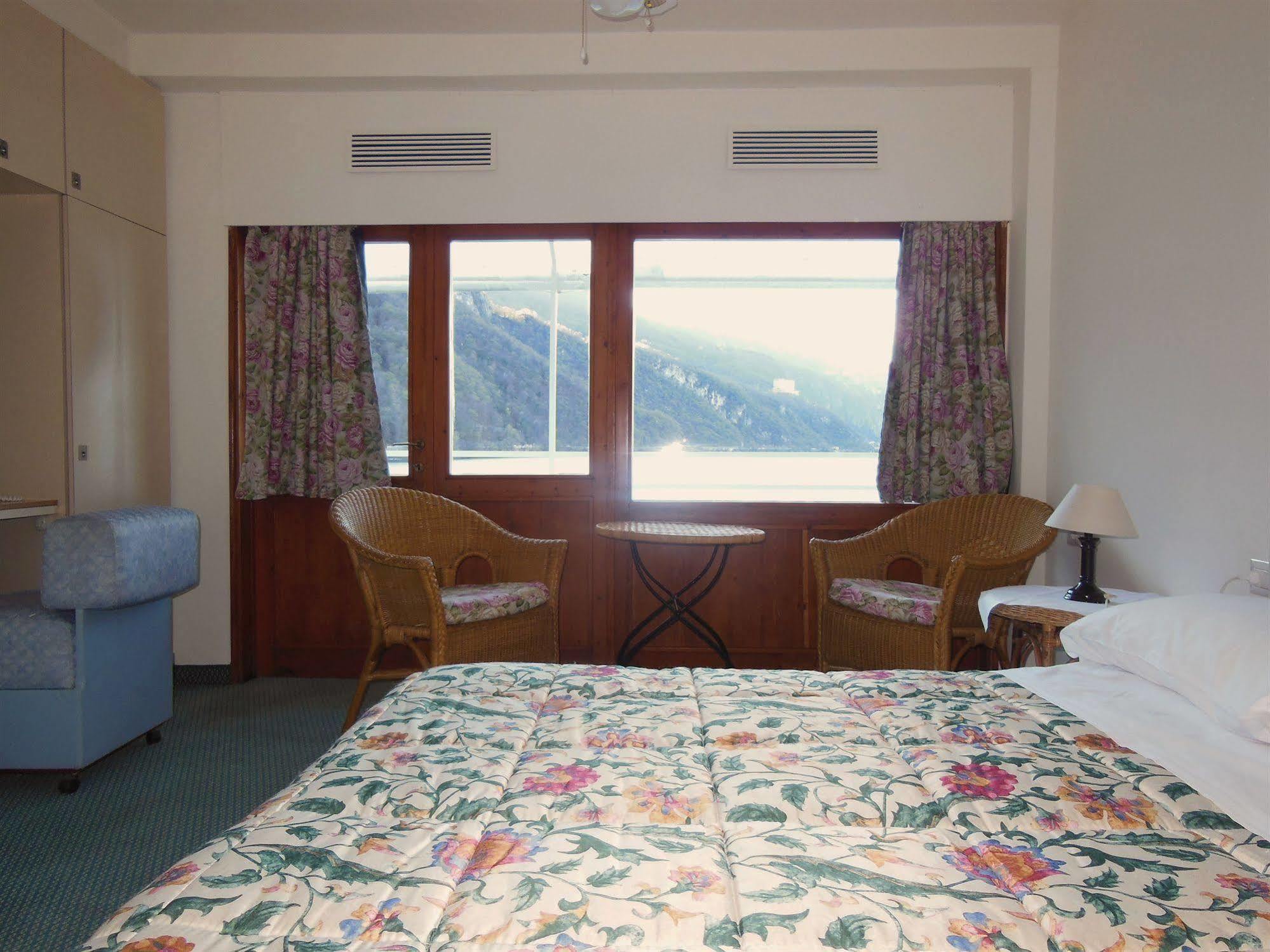 Hotel Nautilus วัลมาเดรรา ภายนอก รูปภาพ